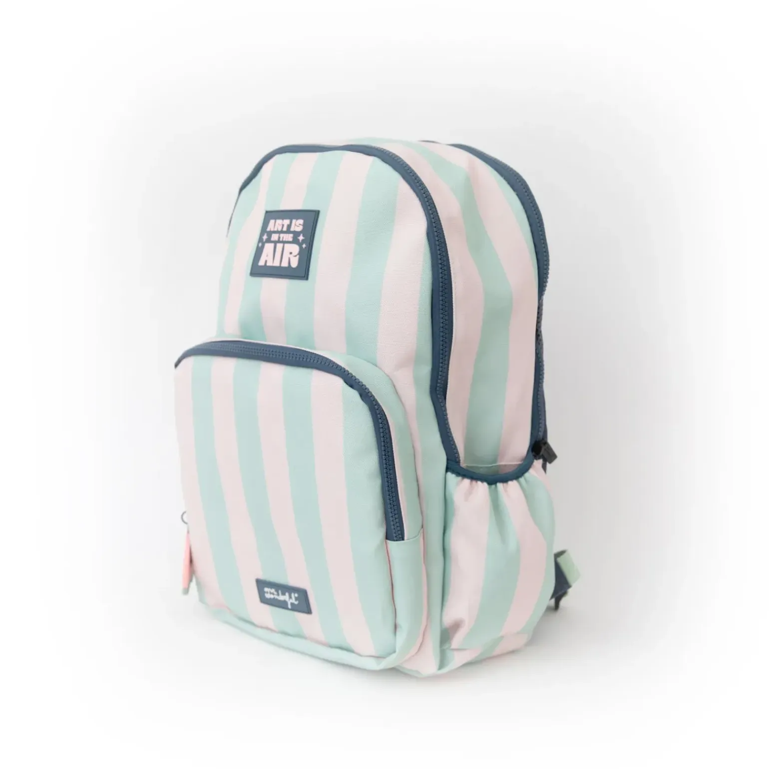 Mochila - Art Is In The Air