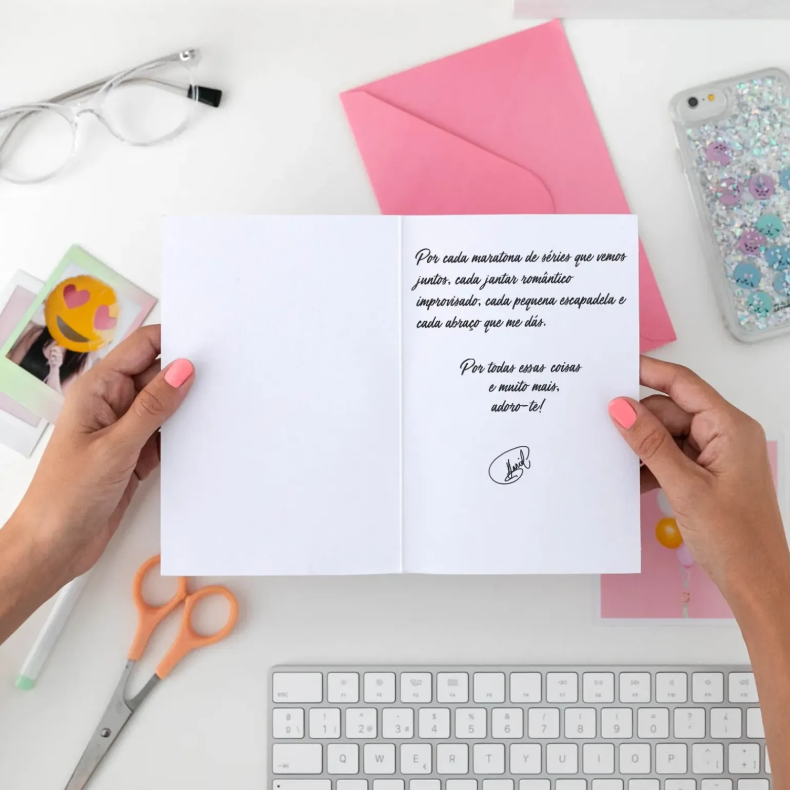 Postal - Tens Um Je Ne Sais Quoi Perfeito Para Moi